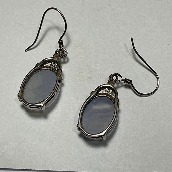 Sterling Silver Blue Lace Agate Dangle Earrings. 1.25 inches long - Picture 7 of 7